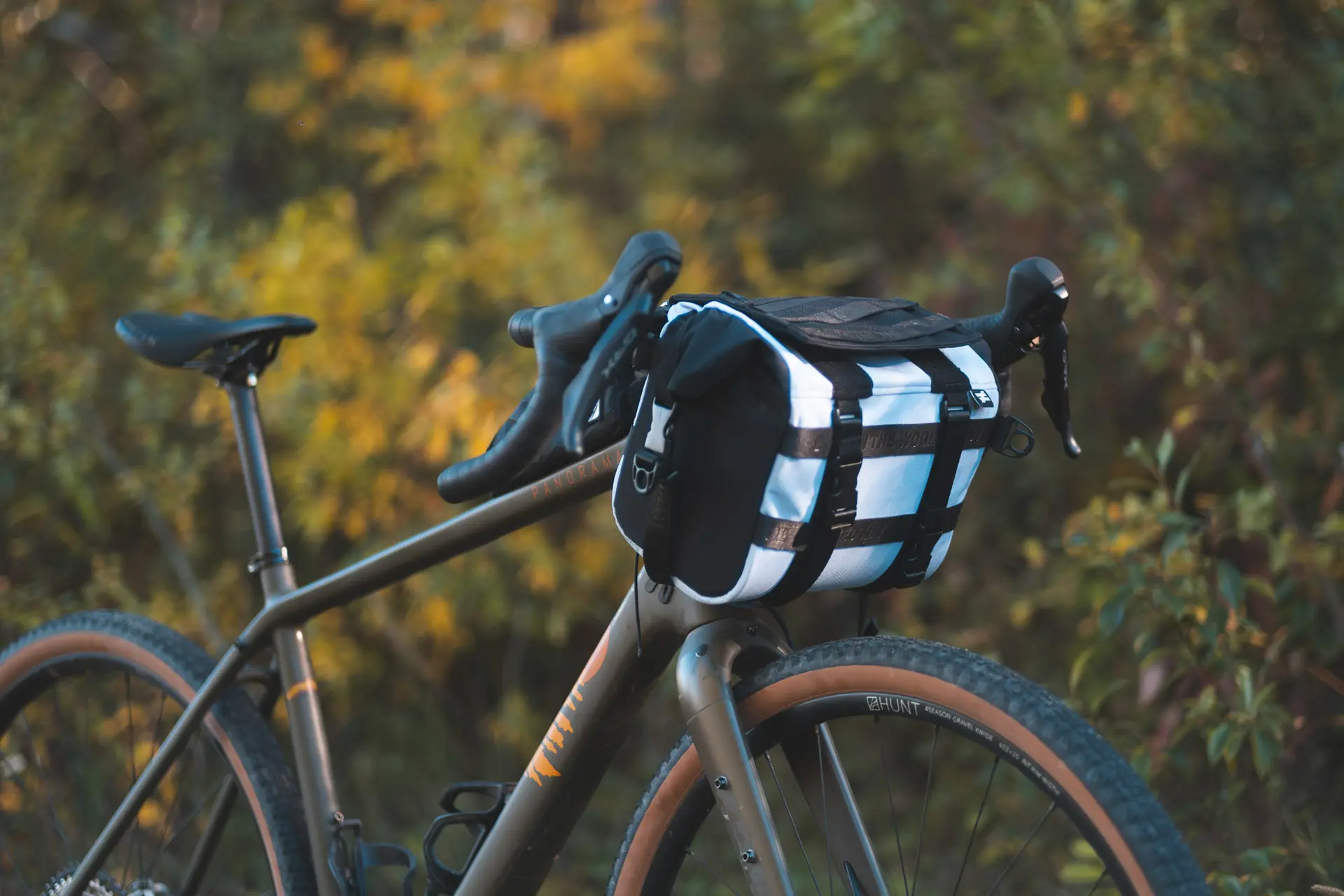 Dyed In The Wool Camera Bag: Rugged Protection Fast Access
