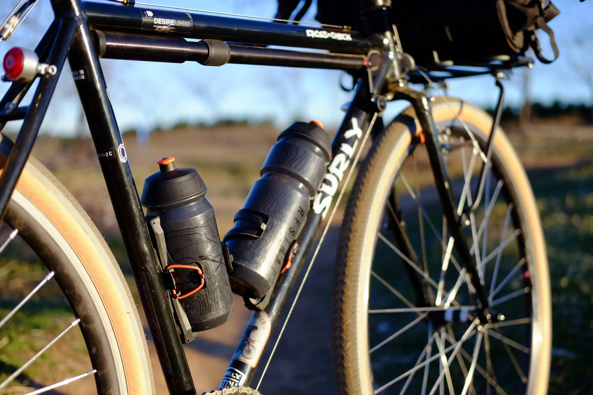 Restrap Side Cages on Stus Surly.
