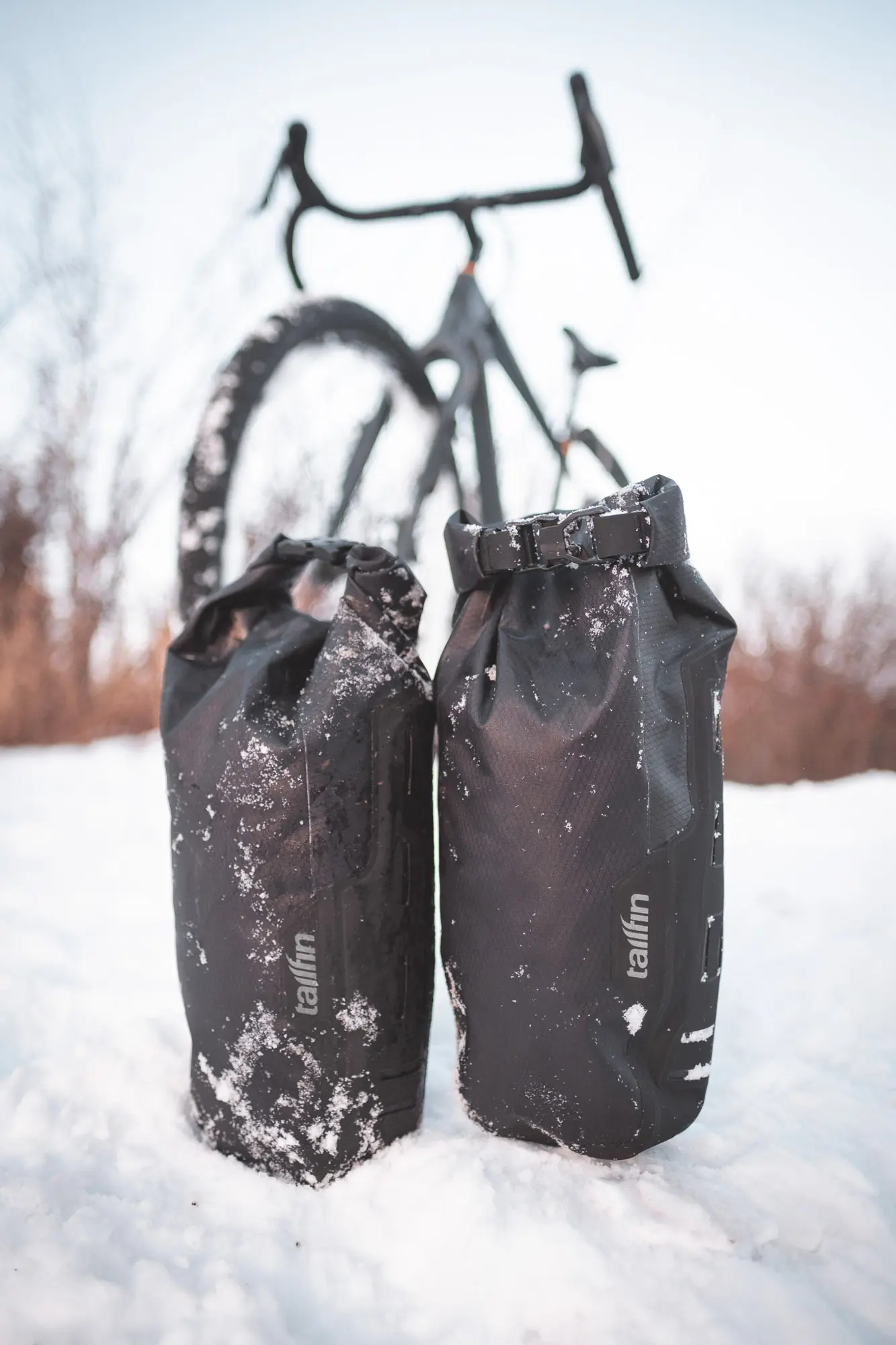The Tailfin Fork Packs in front of a Salsa Cutthroat.