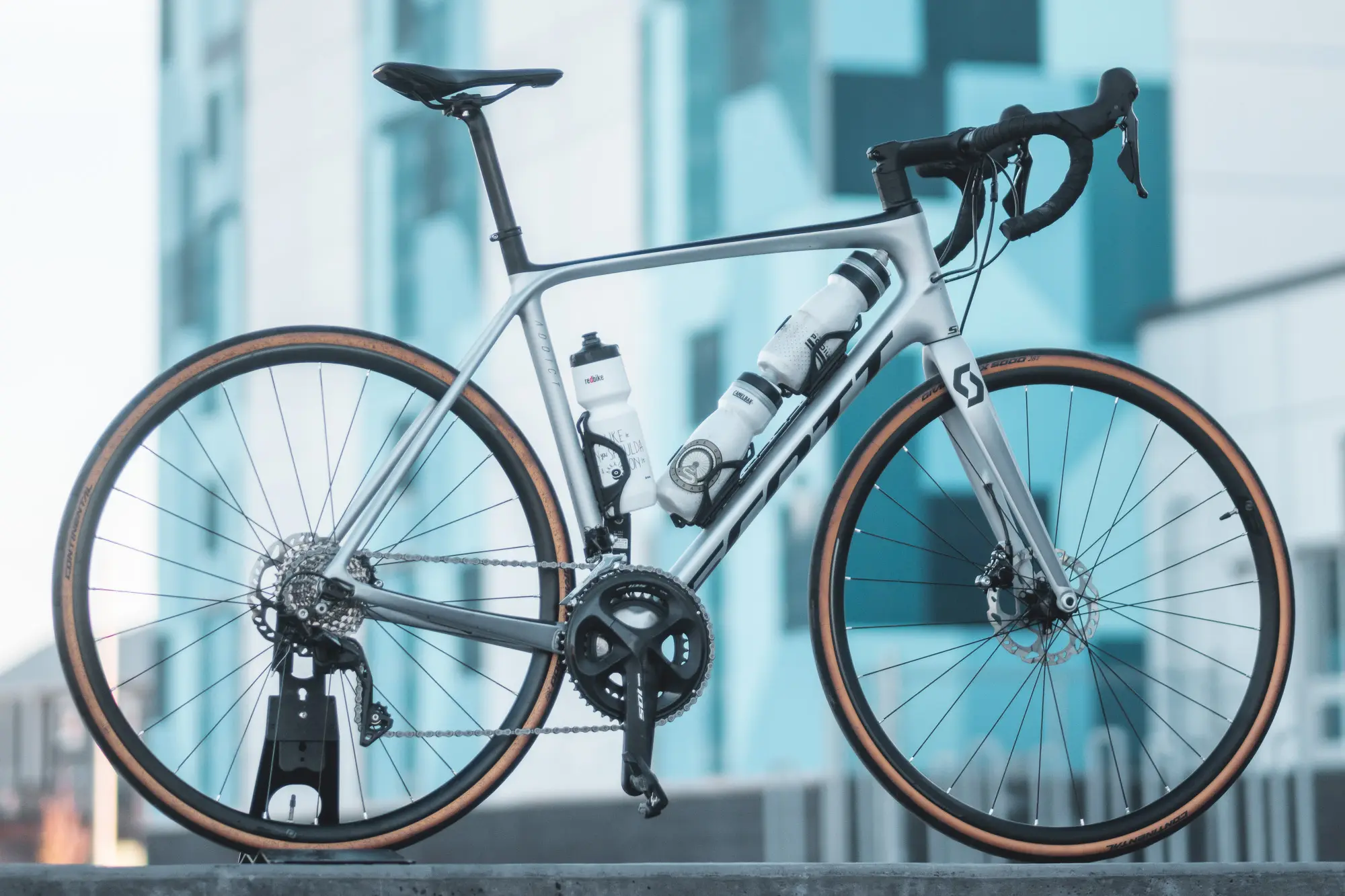 The Wolf Tooth B-RAD system on a road bike.